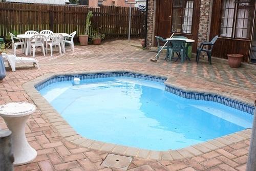 Jeffreys Bay Backpackers Hostel Εξωτερικό φωτογραφία